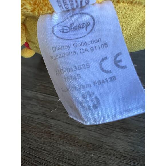 Disney‎ Tsum Tsum Winnie The Pooh Plush - Picture 6 of 7